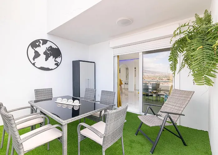 Island Village Ocean View Адехе