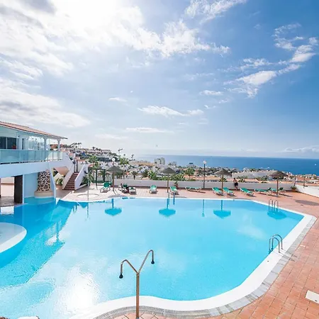 Island Village Ocean View Lejlighed