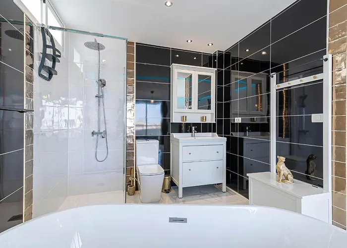 Island Village Ocean View *